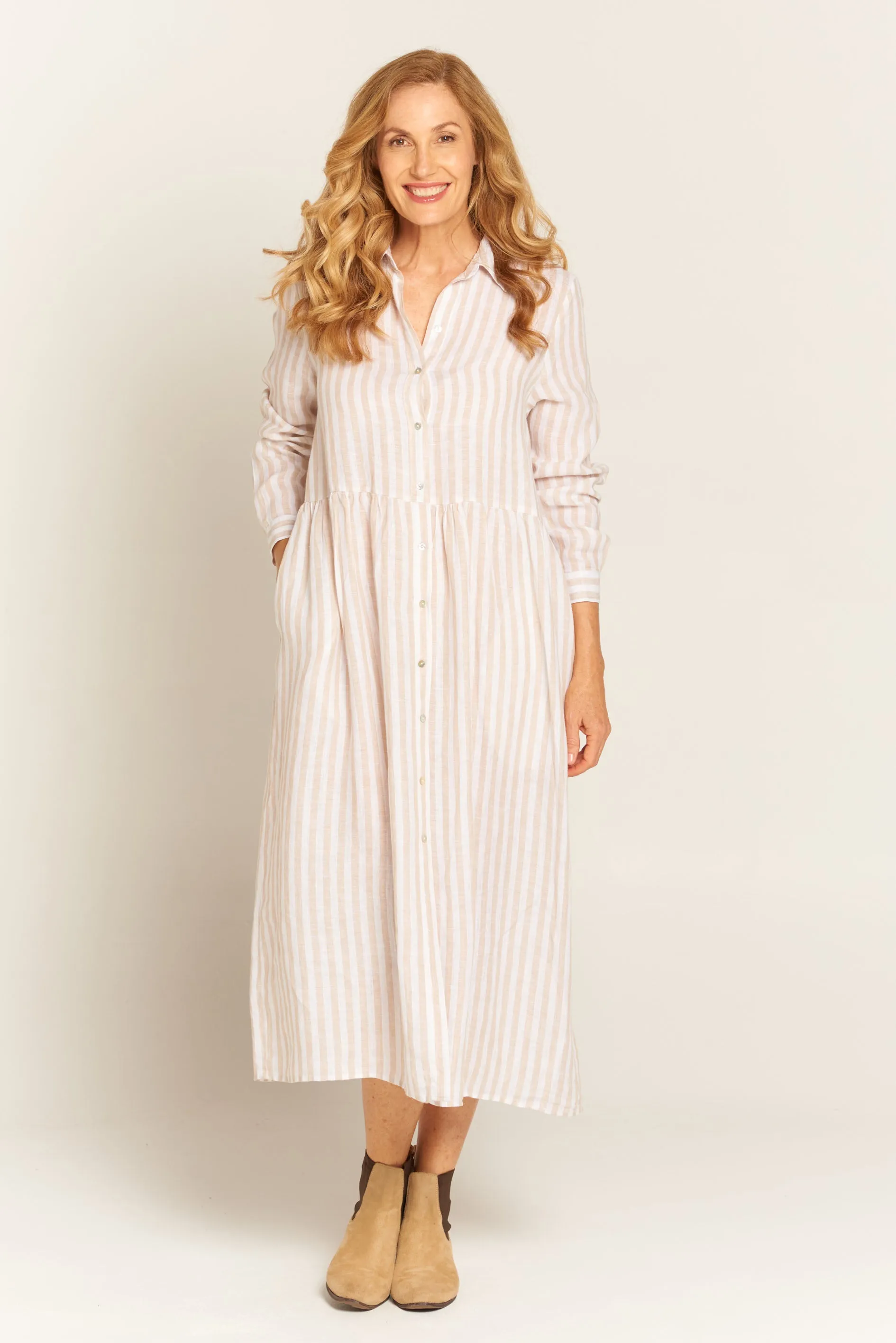 Beverley Dress Beige / White