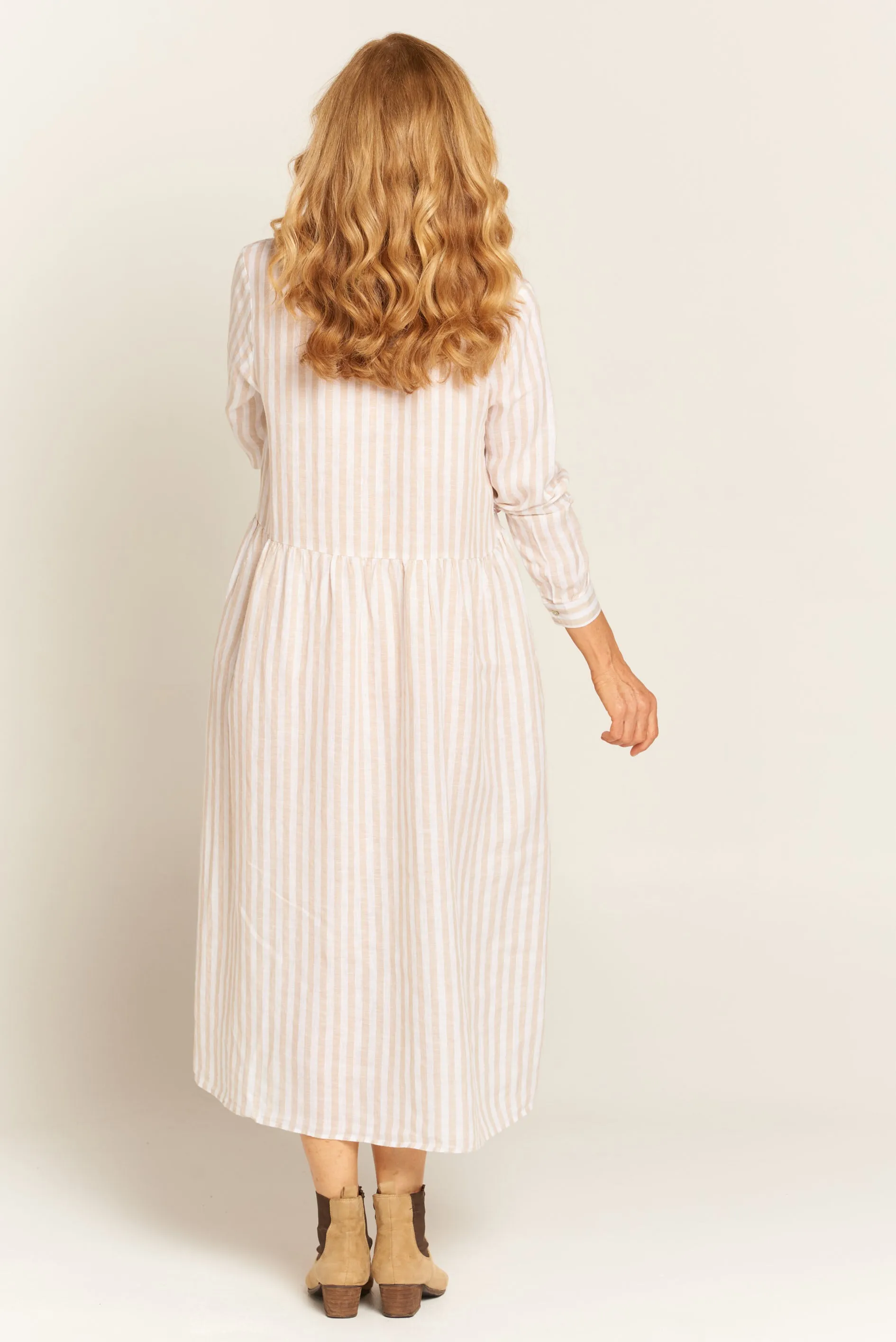 Beverley Dress Beige / White