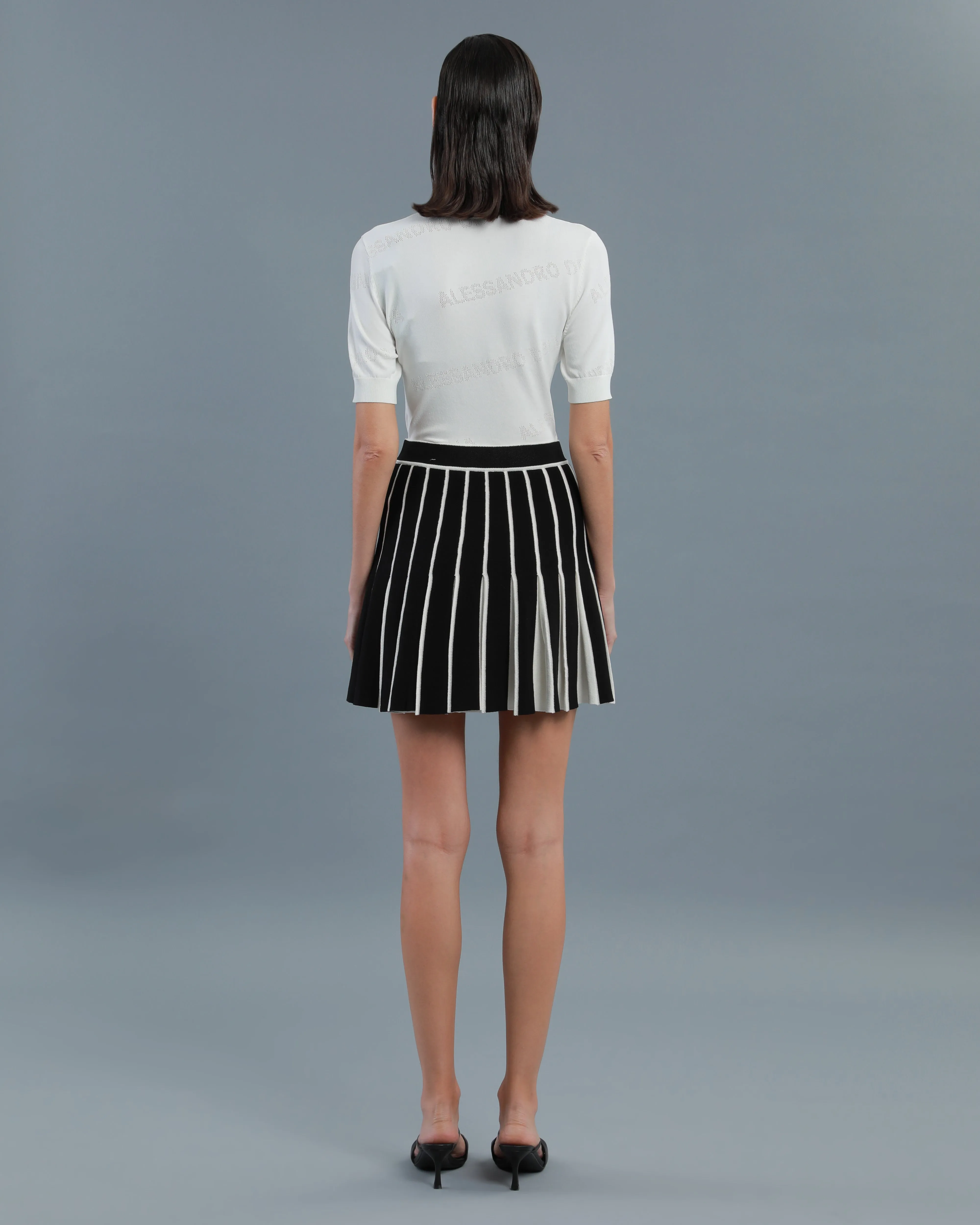Contrasting Pleated Mini Skirt