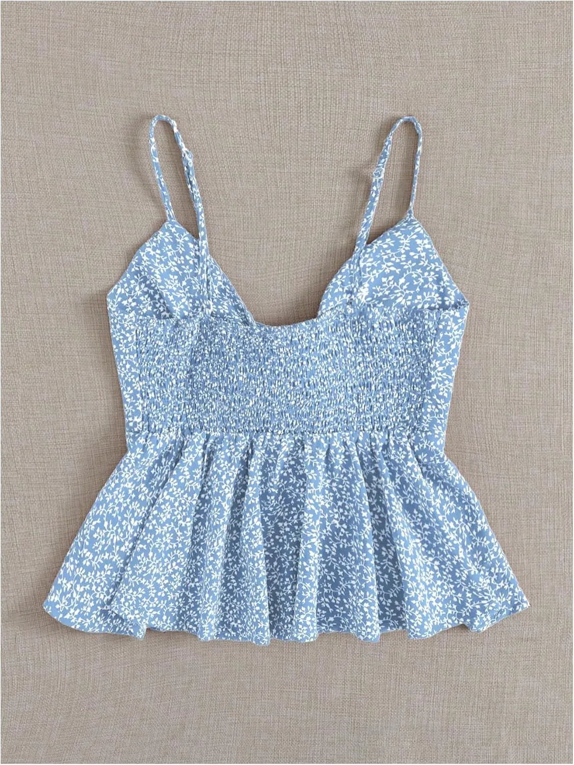 WDIRARA Women's Floral Print Twist Front Cami Tops Boho Smocked Sleeveless Peplum Top